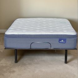 Queen Serta 13" Pillowtop Mattress with Adjustable Bed Frame
