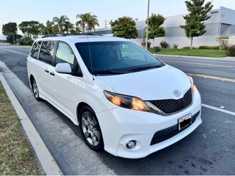 2012 Toyota Sienna