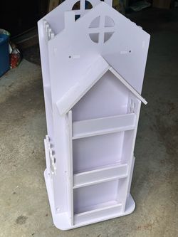 Small rotating castle shelf