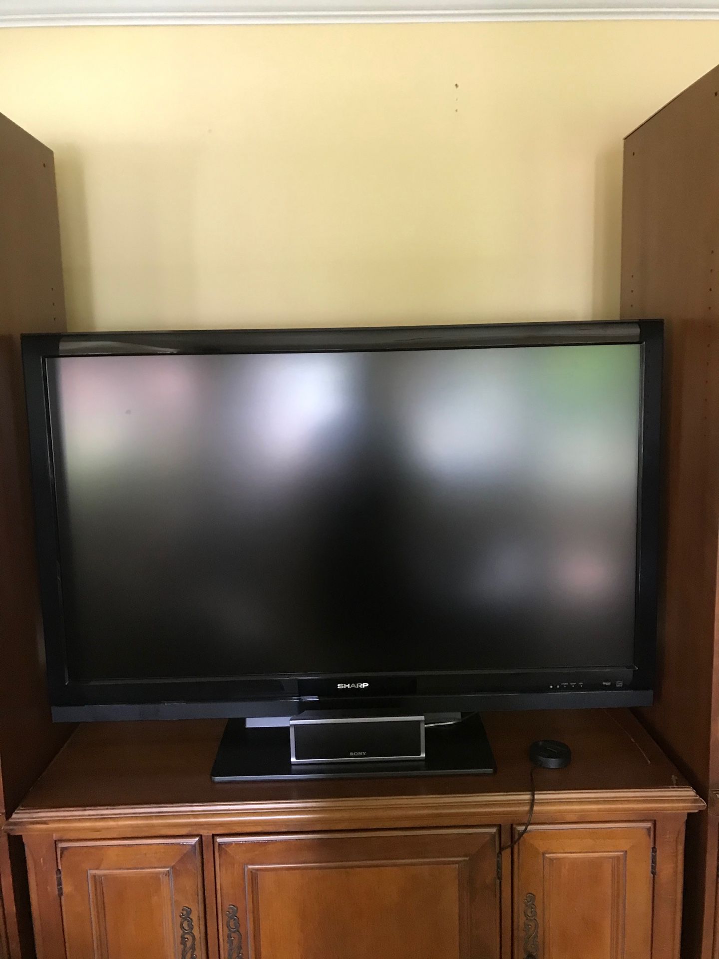 Sharp 52 inch tv