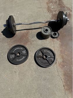Olympic weights and curl bar