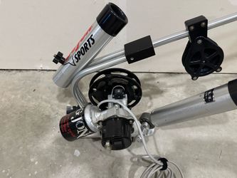 Big Jon electric downrigger, rod holders, & pivot mount