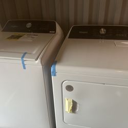 Whirlpool Washer And Dryer Set