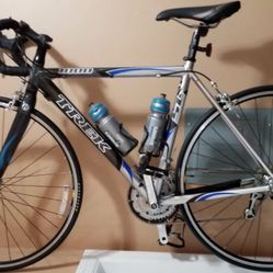 Trek SL 1000 Road Bike Almost New