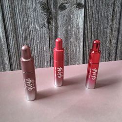 Revlon Kiss Glow Lip Oil