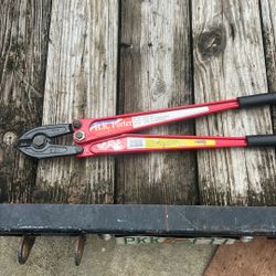 H K  Bolt Cutters Used Once
