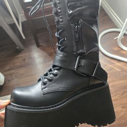 DollsKill Platform Zip-Up Boots - Black