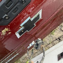 Good Part 2022 Chevrolet Tailgate Multi 