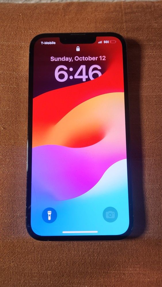 UNLOCKED iPhone 13 Pro 128GB Sierra Blue (Minor Screen Crack, FULLY FUNCTIONAL)