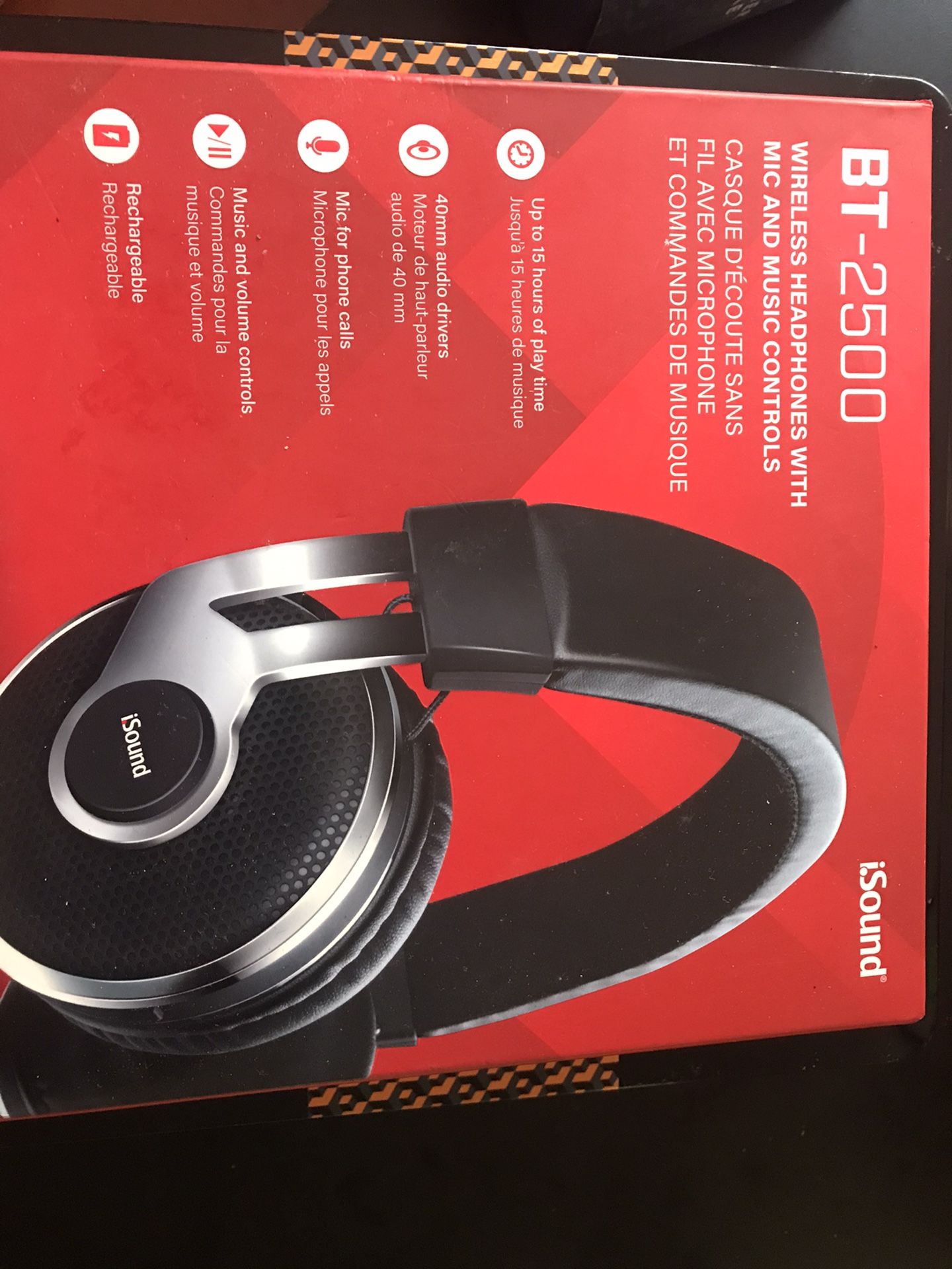 Wireless headphones