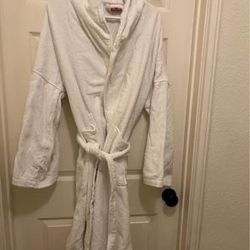 Woman’s White Terry Robe One Size Fits Most