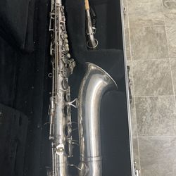 King Cleveland 615 Tenor Saxophone