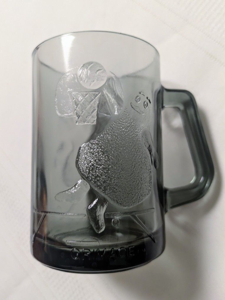 VINTAGE 1970 MCDONALD'S GRIMACE. BASKETBALL DRINKING CUP