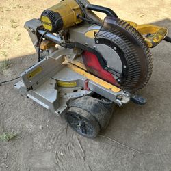 DWS 780 DEWALT 
