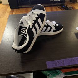 Black Adidas Campus 