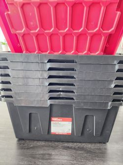 27 Gallon storage  bins 7x hyper tough