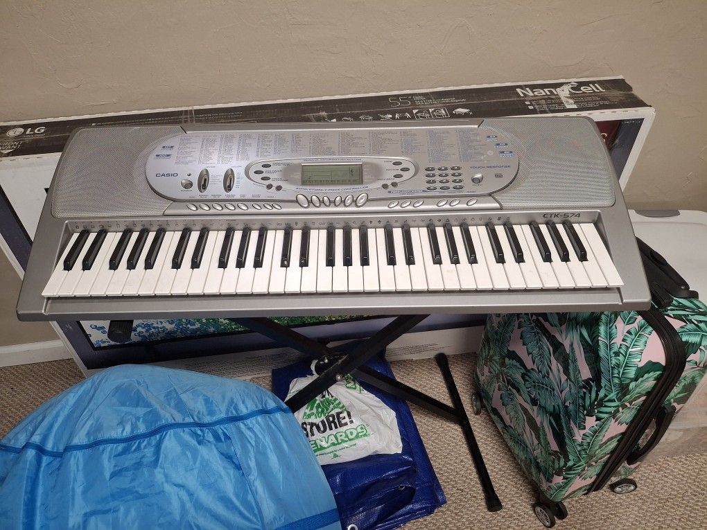 Keyboard Piano