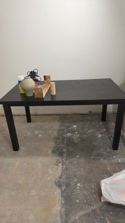 Dining set table