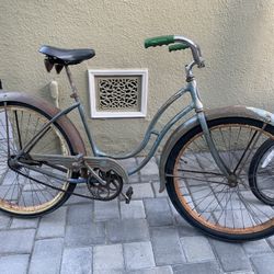 Vintage Schwinn Cruiser