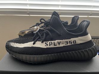 Yeezy Shoes For sale!