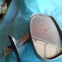 Chevelle side mirror