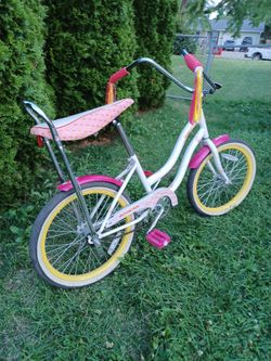 Vintage 70'S SCHWINN SPIRIT Banana Seat 20" Bike