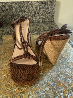 Miss Lola Brown Snakeskin Lace-Up Espadrille Wedges – Size 7