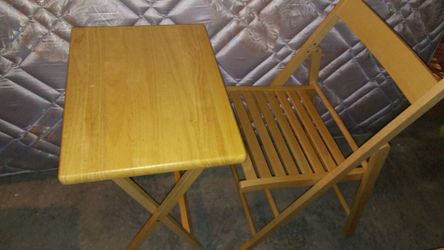 Foldable table and chair