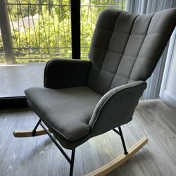 Rocking Chair 
