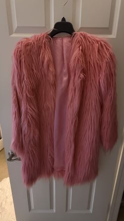 Pink Faux Fur Statement Jacket – Size M/L (Oversized Fit)