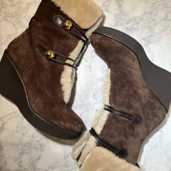 New Coach Gena Chestnut Brown Suede Boots Shearling Size 