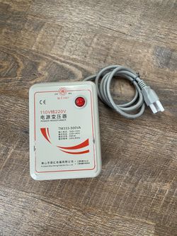 Barely used 1000w Watt Voltage Converter Transformer 110V to 220 V m