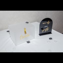 Card Box W Key