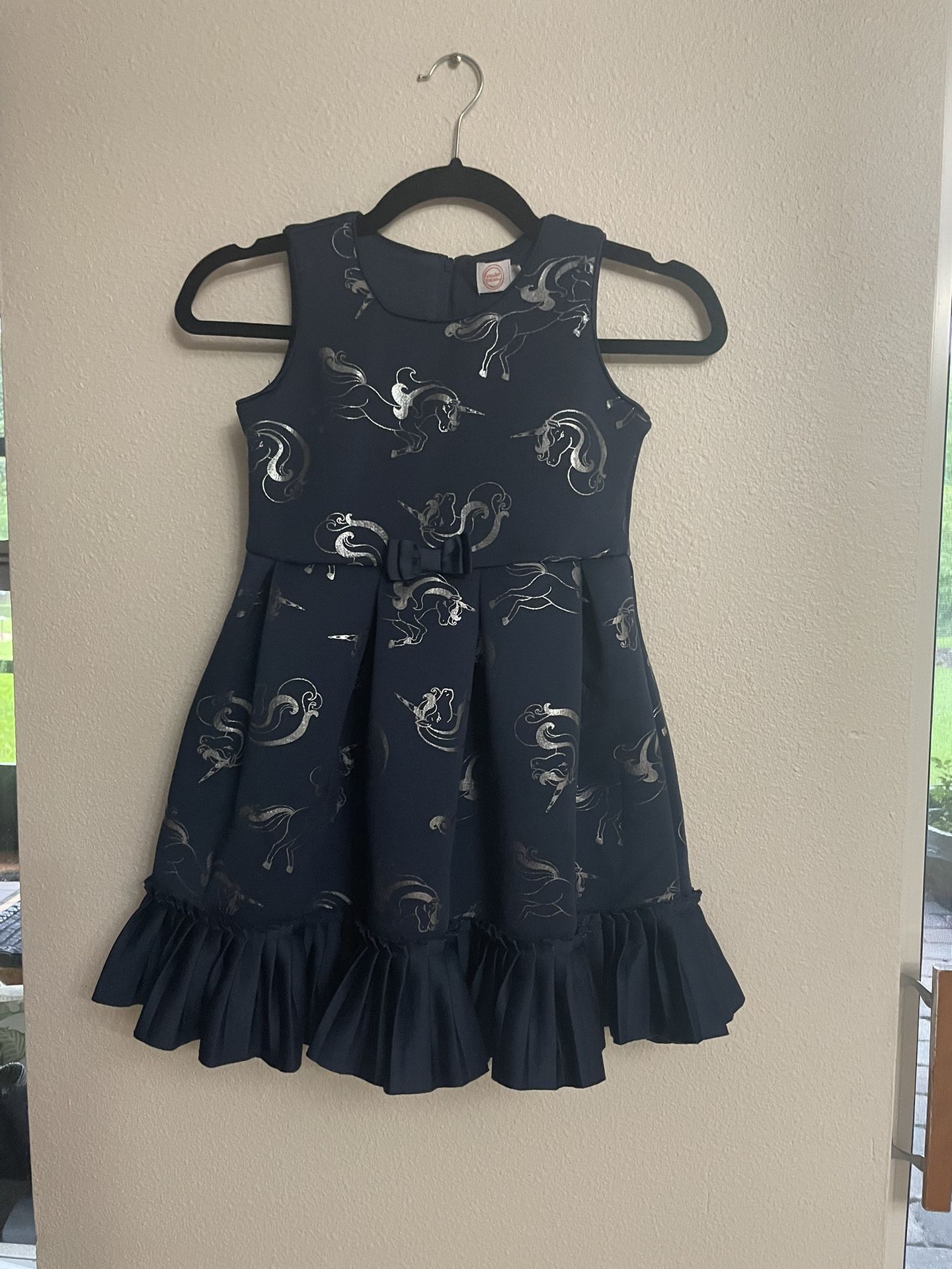 Girls Unicorn Dark Blue Dress Size 7 Preowned