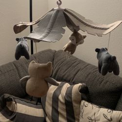 Lambs And ivy Mobile