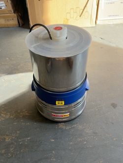 Premier Wonder 1.5L Wet Stone Grinder – Stainless Steel – 110V