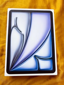 SEALED 2026 IPad Air 11” M4 ( Wifi+Cellular ) 1 Year  Warranty