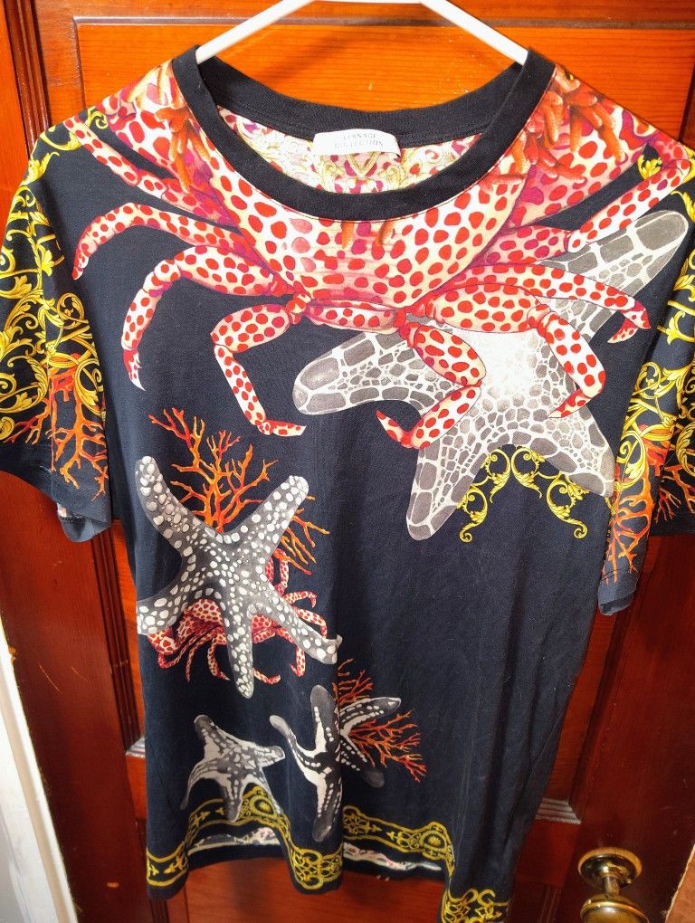 100% Authentic Versace T Shirt Sz Small