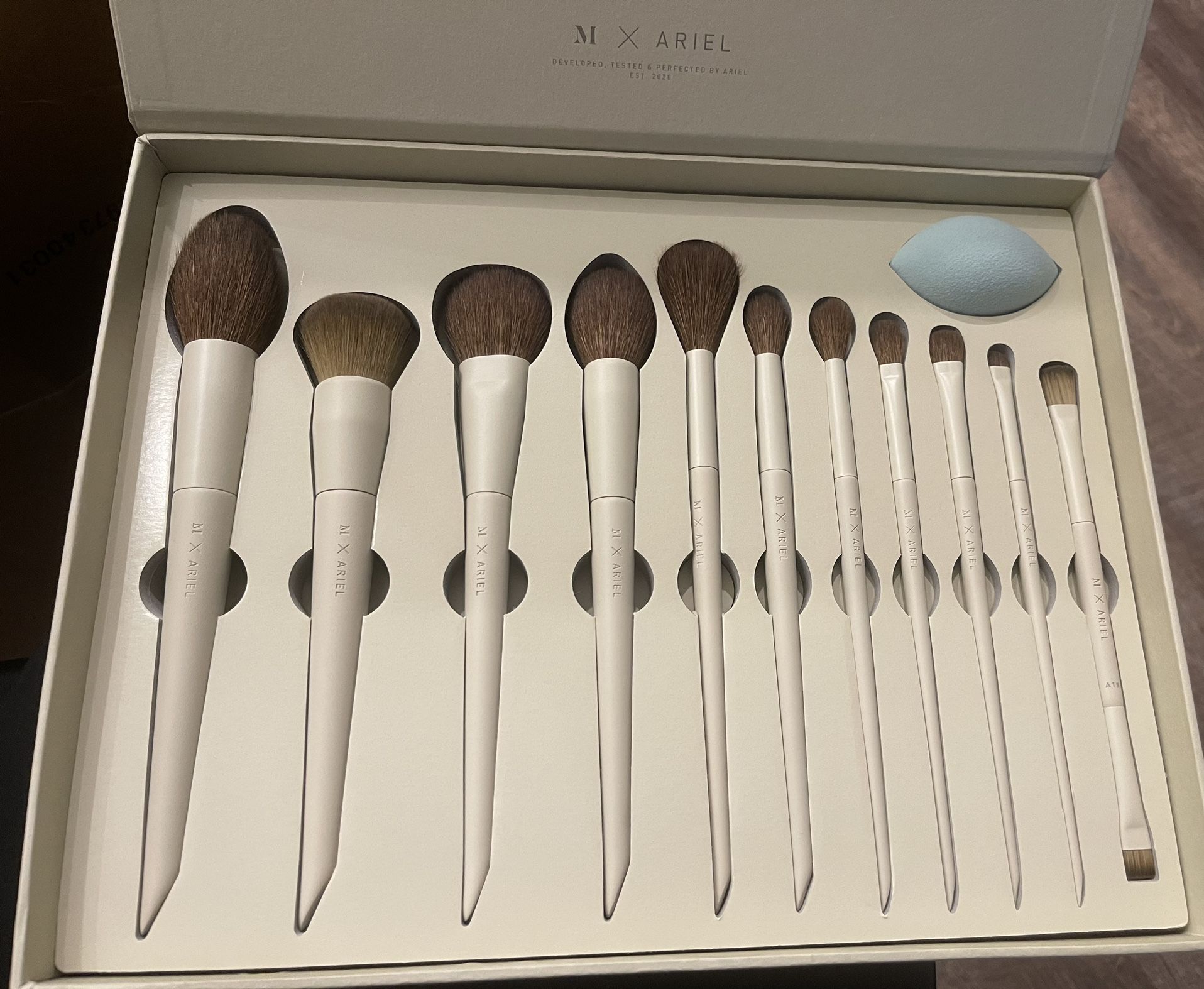 Morphe X Ariel 12pc Face & Eyebrush Set