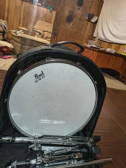 Drum kit with stand