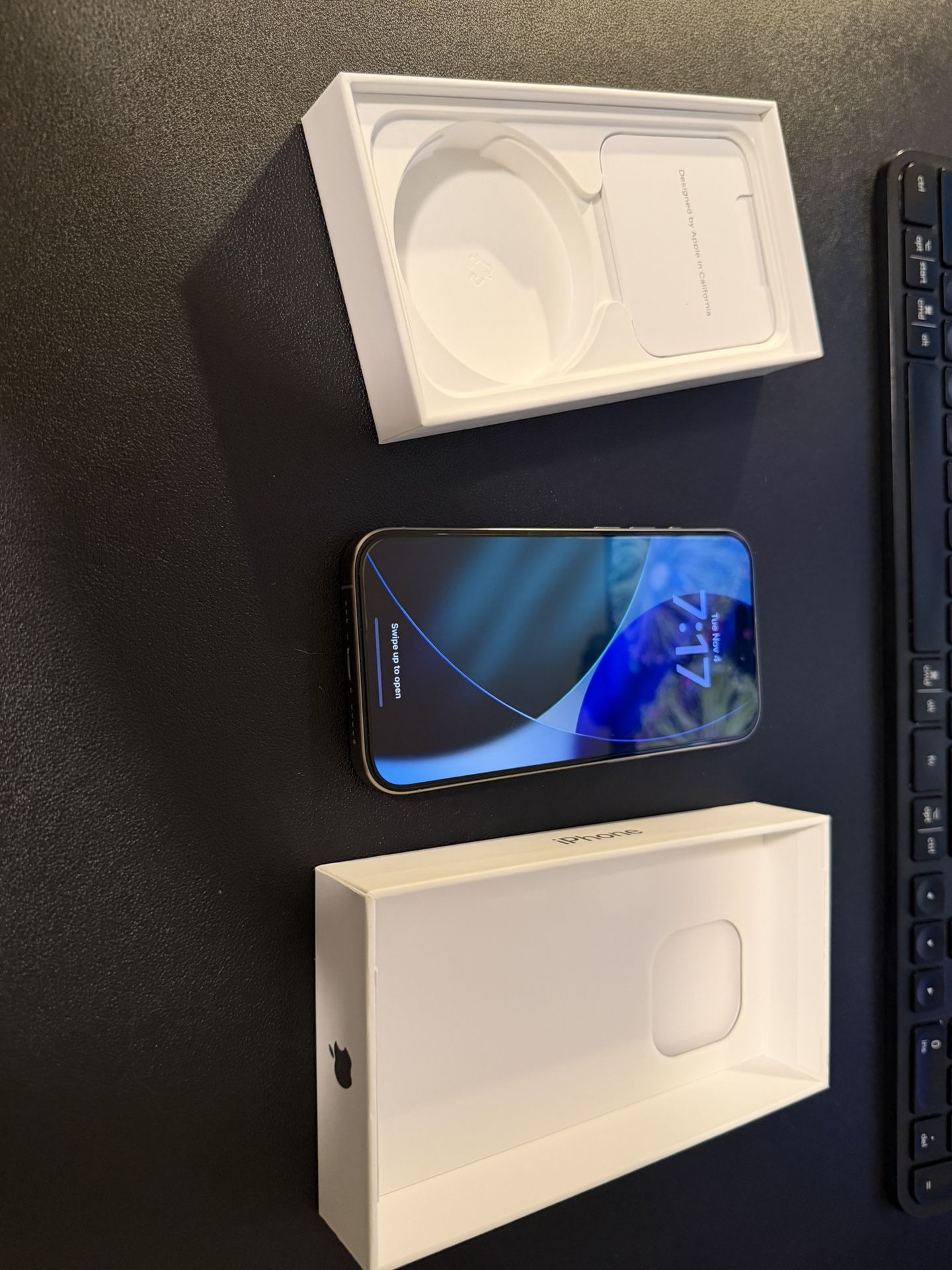 Apple iPhone 15 Pro, Natural Titanium, 128gb