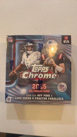 Topps chrome football 2025 Mega Box