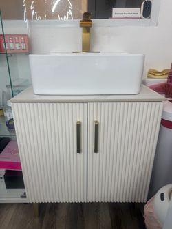 30 inch vanity with sink