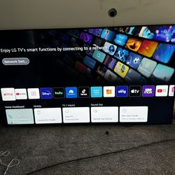 LG 82in 4k smart tv