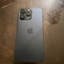 iPhone 15 Pro Max 256 GB Unlocked