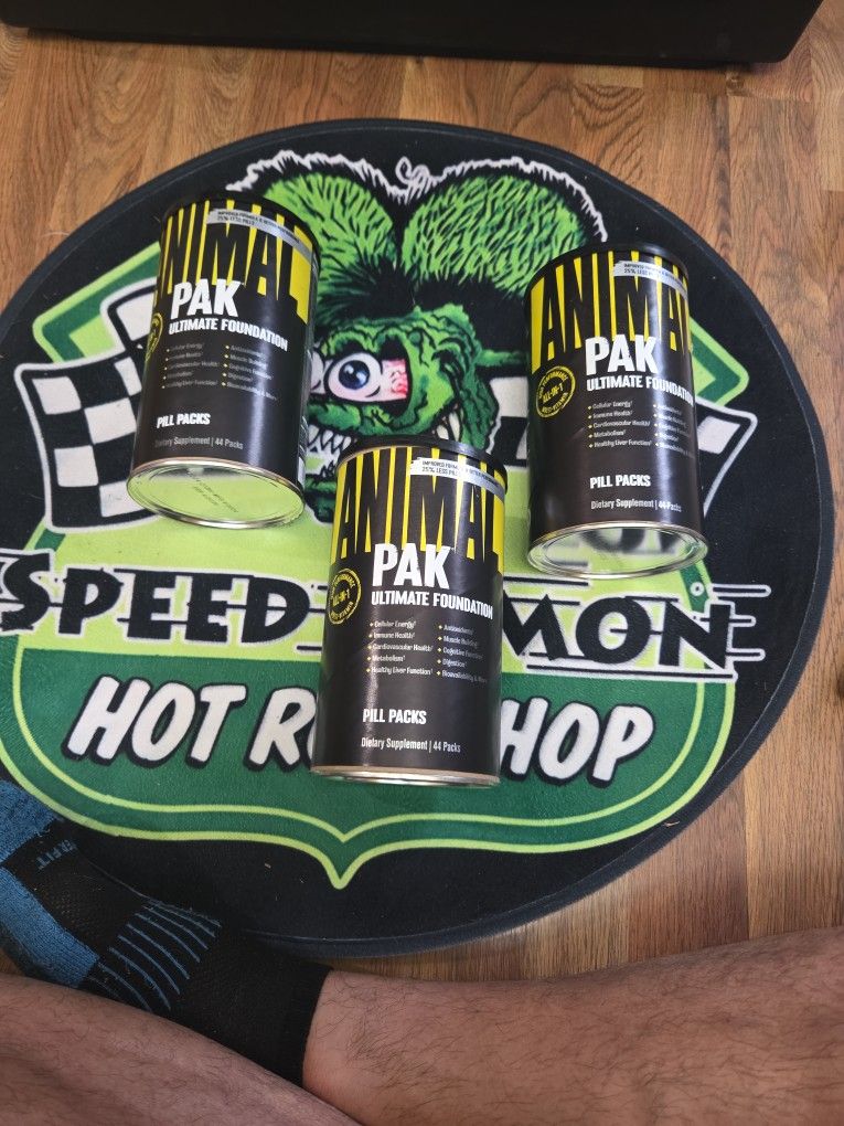 New Animal Pak 44 Packs Each