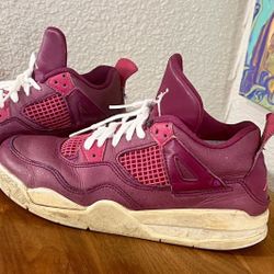 Jordan 4s valentine's day deals
