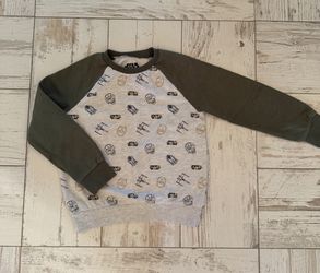 Boys’ Star Wars Sweatshirt by Jumping Beans- Size 8