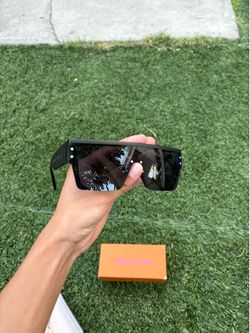 Lv glasses