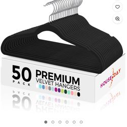 Velvet hangers (black)